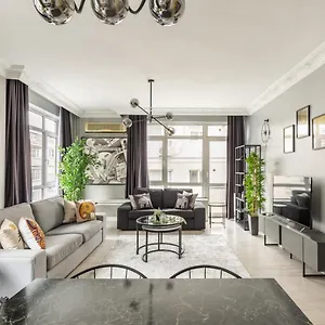 Bohemian Flat In Nisantasi With Location , Istanbul Turkey