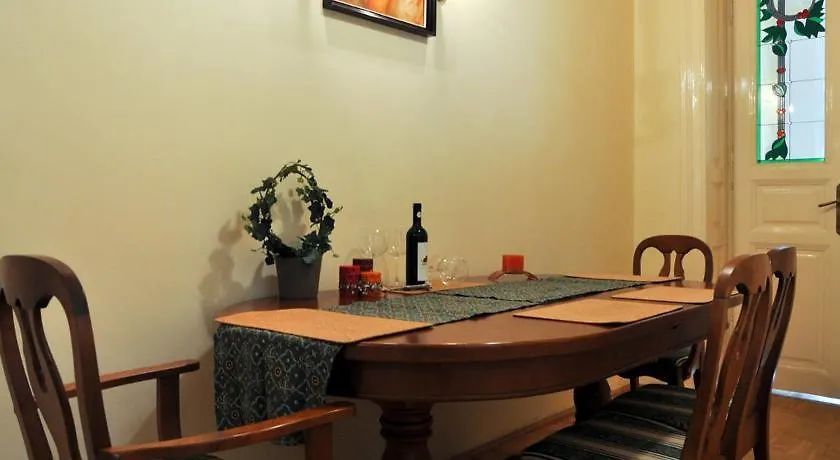 Charming Art Deco Flat Apartment Budapest 헝가리