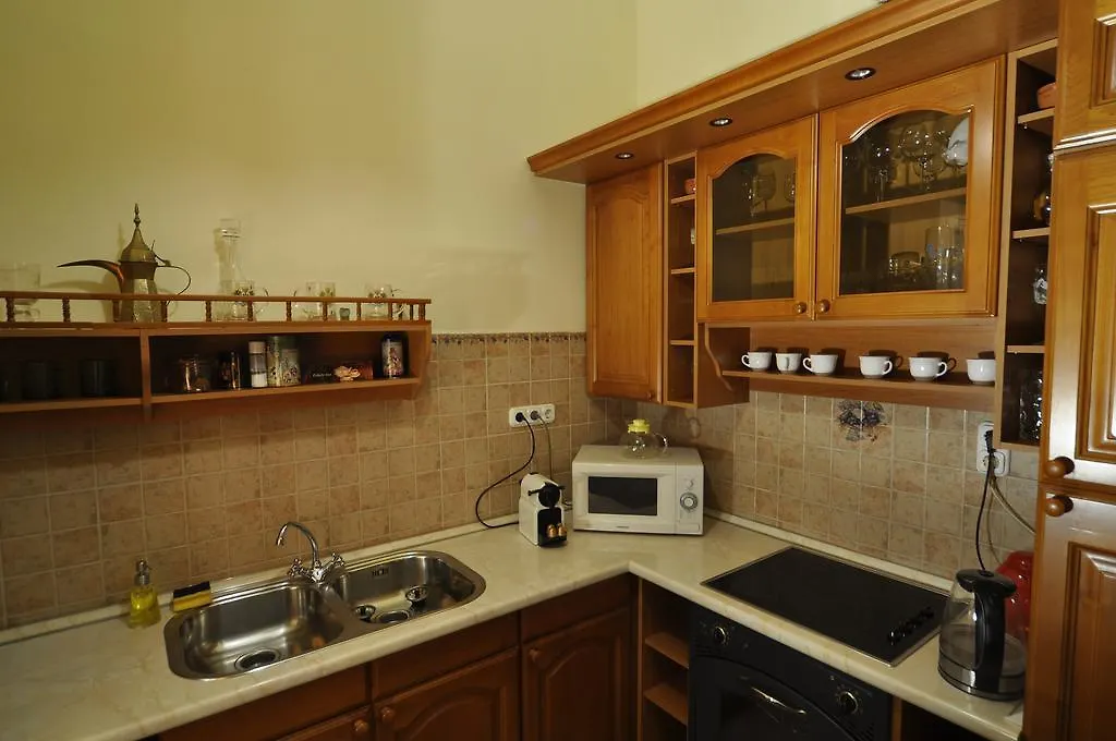 Charming Art Deco Flat Apartment Budapest